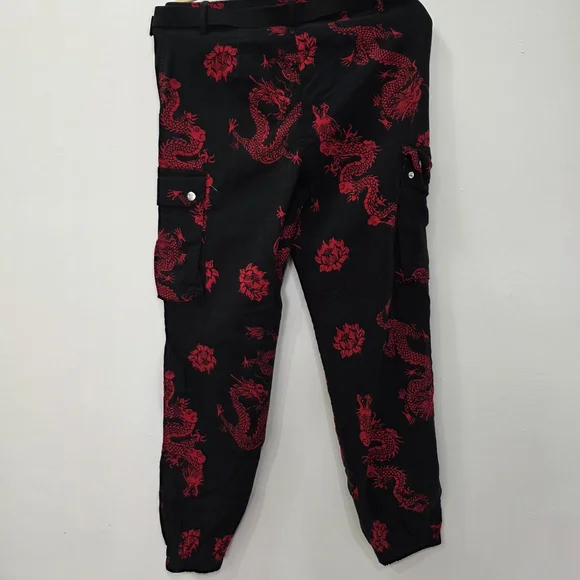 Set Of 2 Womans Cargos Pants with Dragon Design - Picture 6 of 12